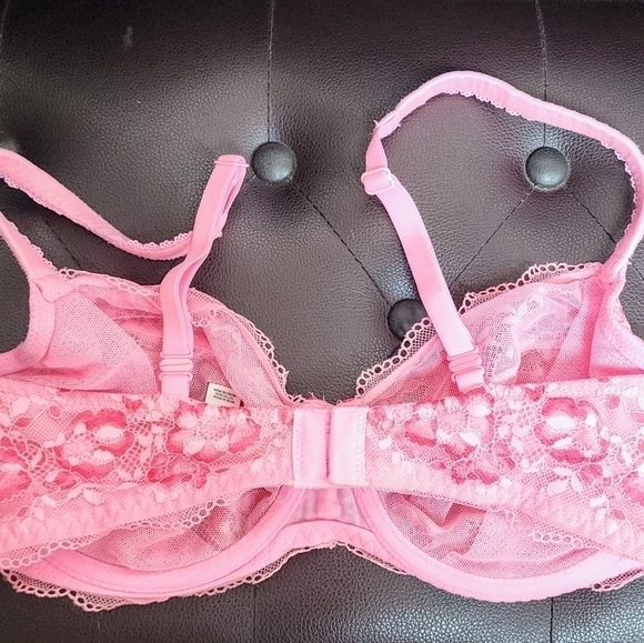 Victoria's Secret Floral Lace Unlined Demi 34DD - Picture 4 of 5